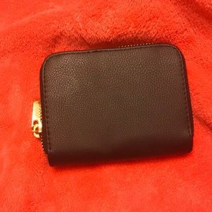 Wallet never used brand new